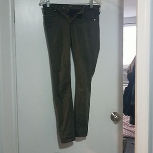 Dark green super skinny ankle jeans